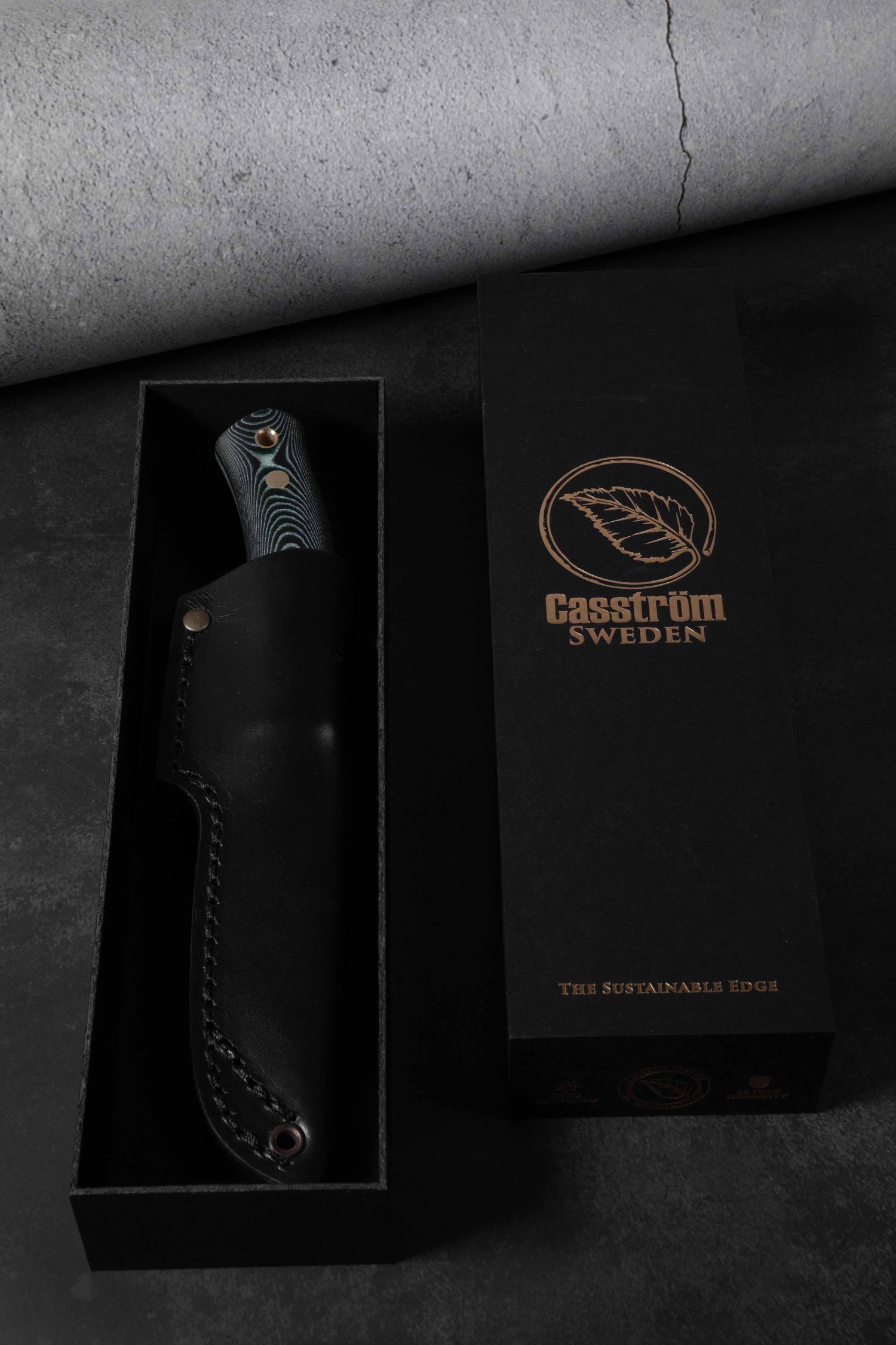 No.10 SFK, Green Micarta, Stainless, Leather