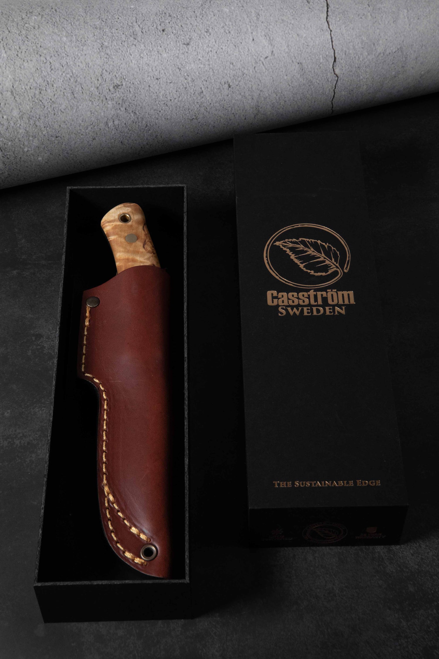 No.10 SFK, Curly Birch, Tool steel, Leather