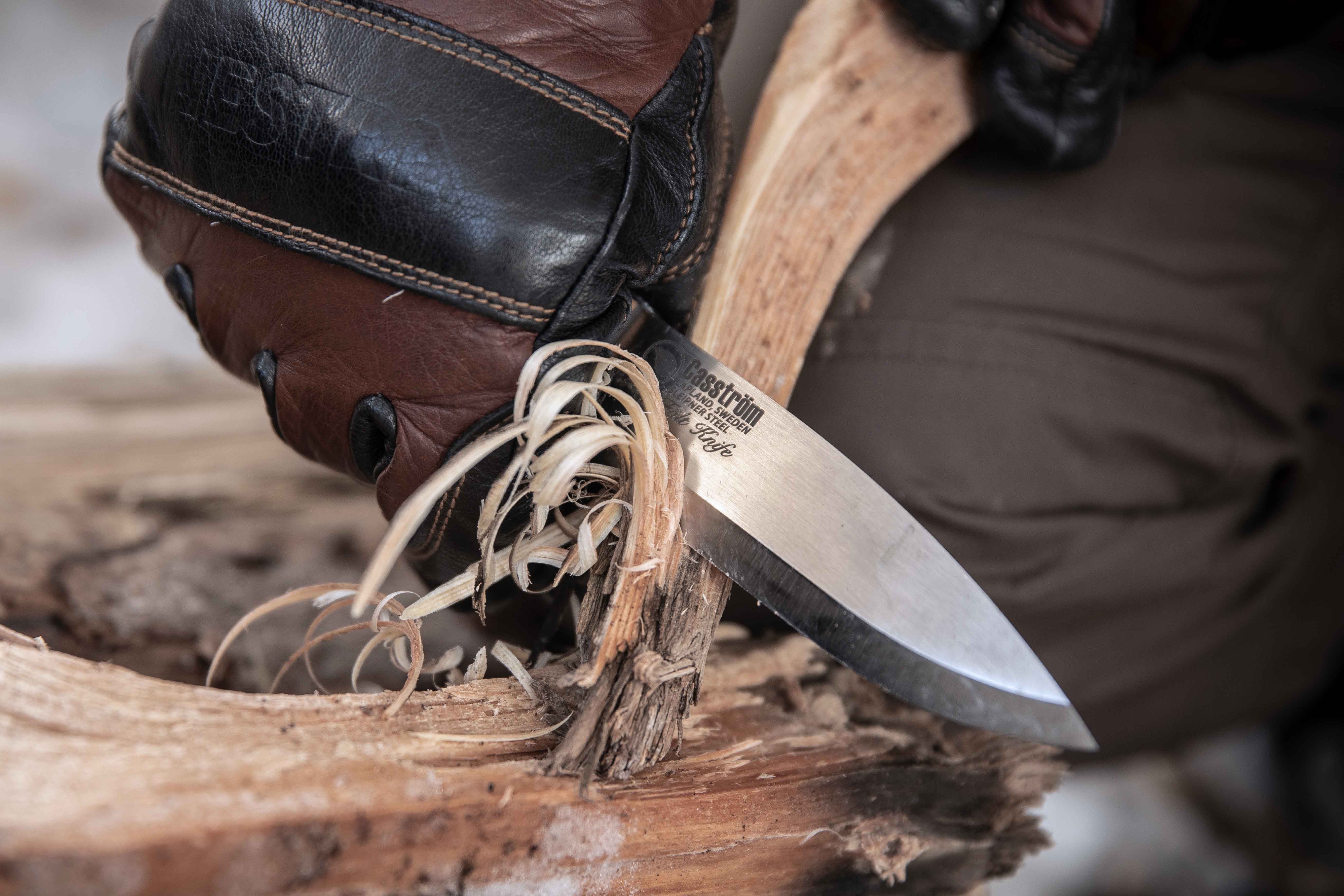 Lars Fält Knife with Firesteel – Durable full-tang knife for