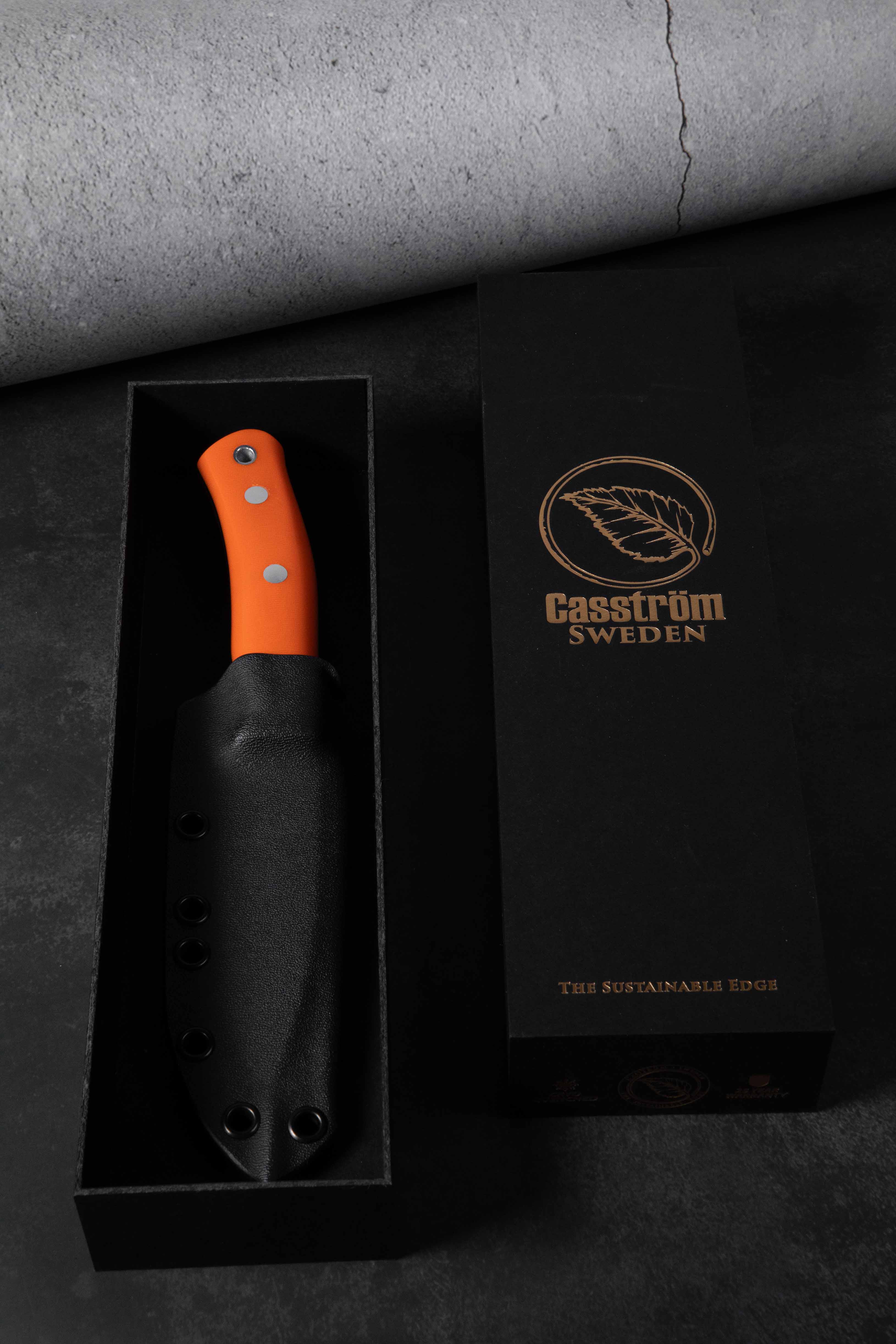 No.10 SFK – Hi Viz Orange Hunting & Fishing Knife, 14C28N Blade