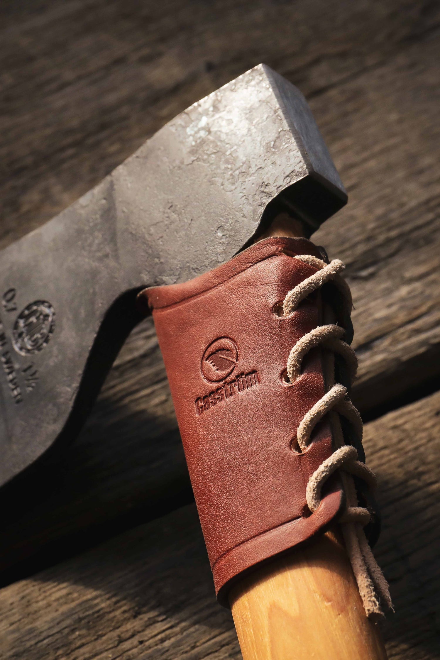 Overstrike Guard - Cognac Brown